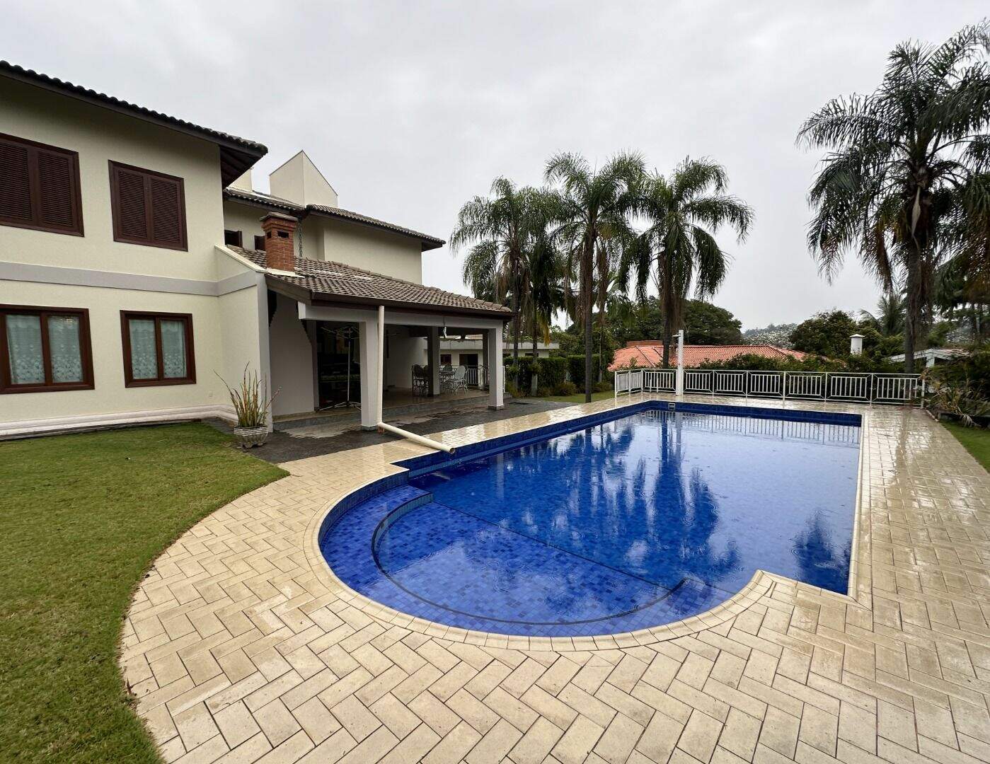 Casa no Condomínio Terras de São José, em Itu disponível para para aluguel | Grupo Kaion: 