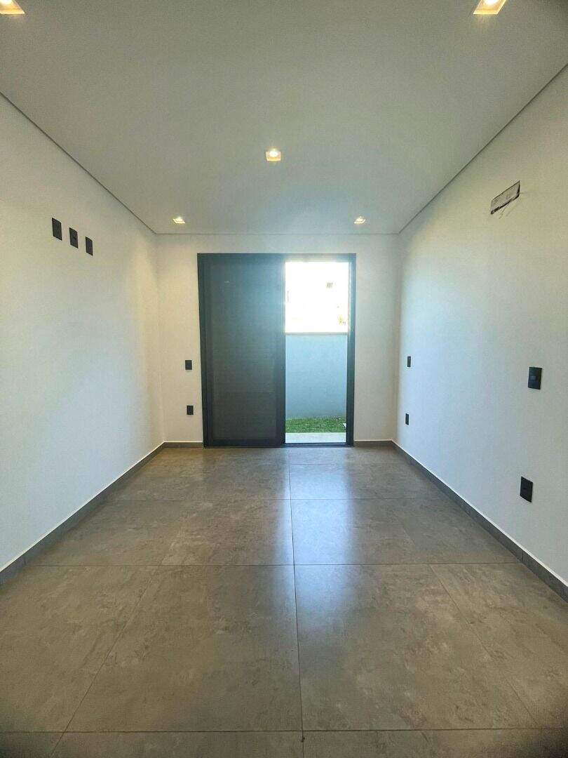Casa no Residencial Parque Campos de Santo Antônio II, em Itu disponível para para aluguel | Grupo Kaion: 