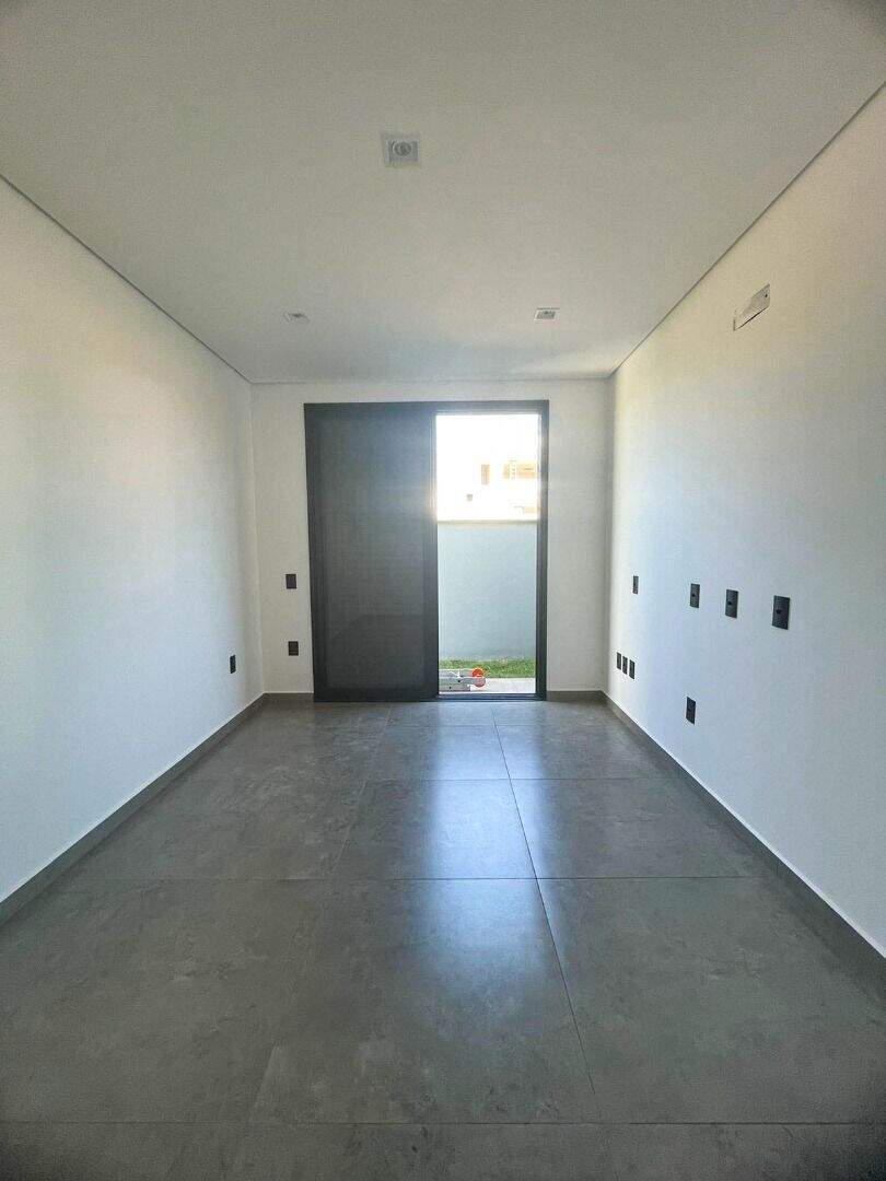 Casa no Residencial Parque Campos de Santo Antônio II, em Itu disponível para para aluguel | Grupo Kaion: 