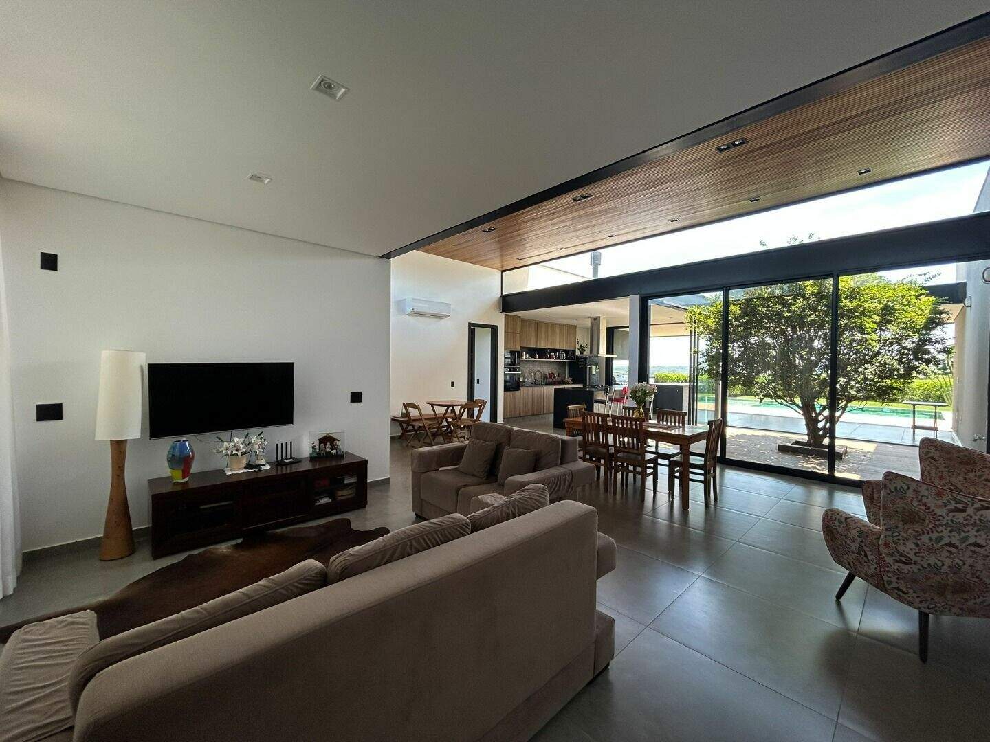 Casa no Residencial Parque Campos de Santo Antônio II, em Itu disponível para para aluguel | Grupo Kaion: 
