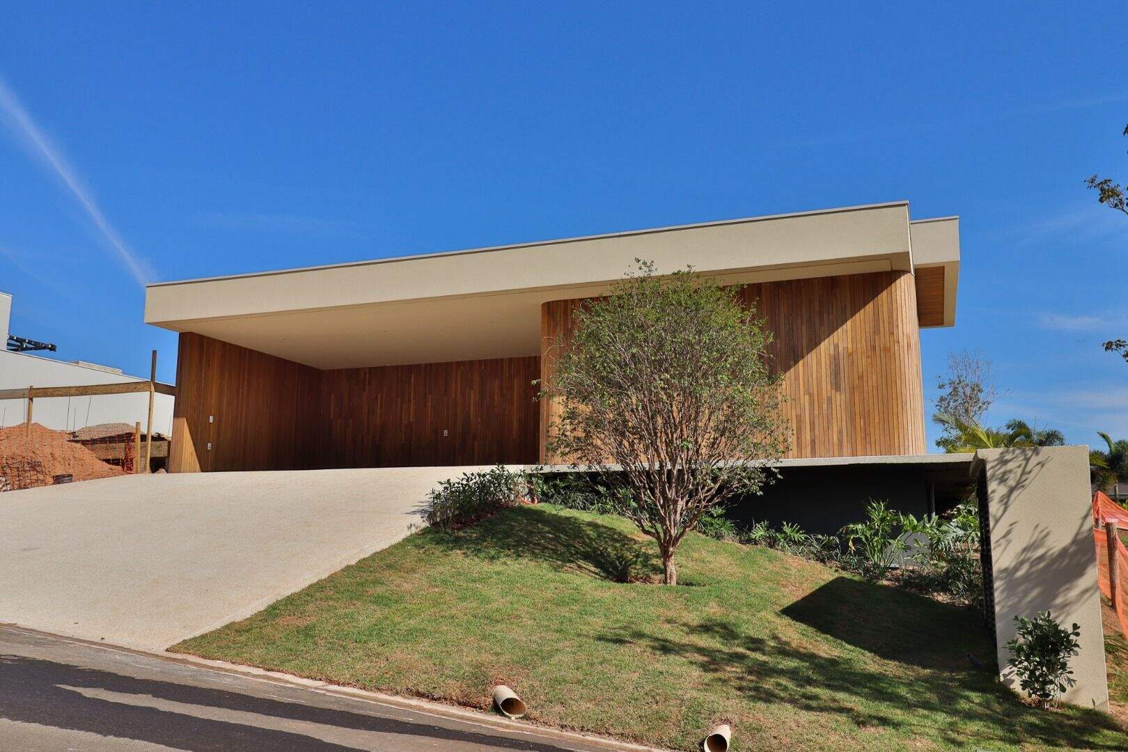 Casa no Condomínio Villas do Golfe, em Itu disponível para à venda | Grupo Kaion: 