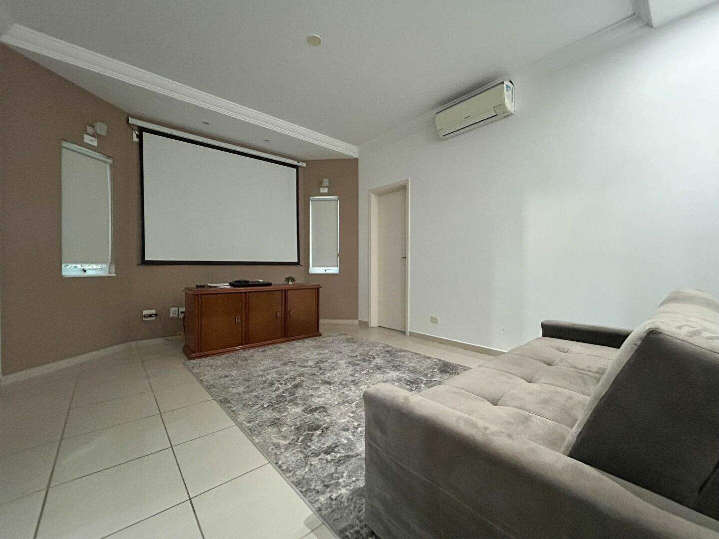 Casa no Parque Village Castelo, em Itu disponível para para aluguel | Grupo Kaion: 