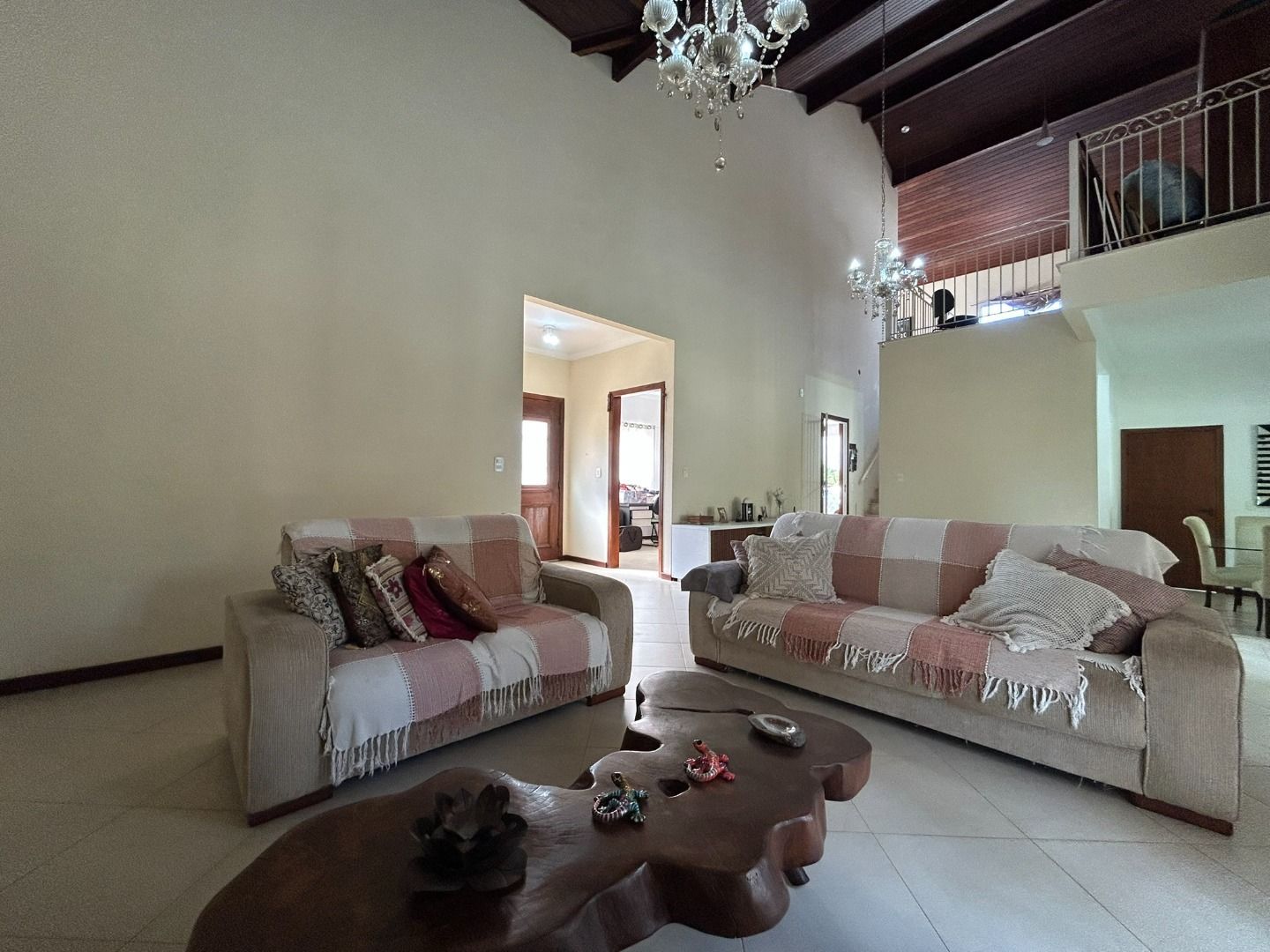 Casa no Terras DI Leonardi, em Itu disponível para para aluguel | Grupo Kaion: 