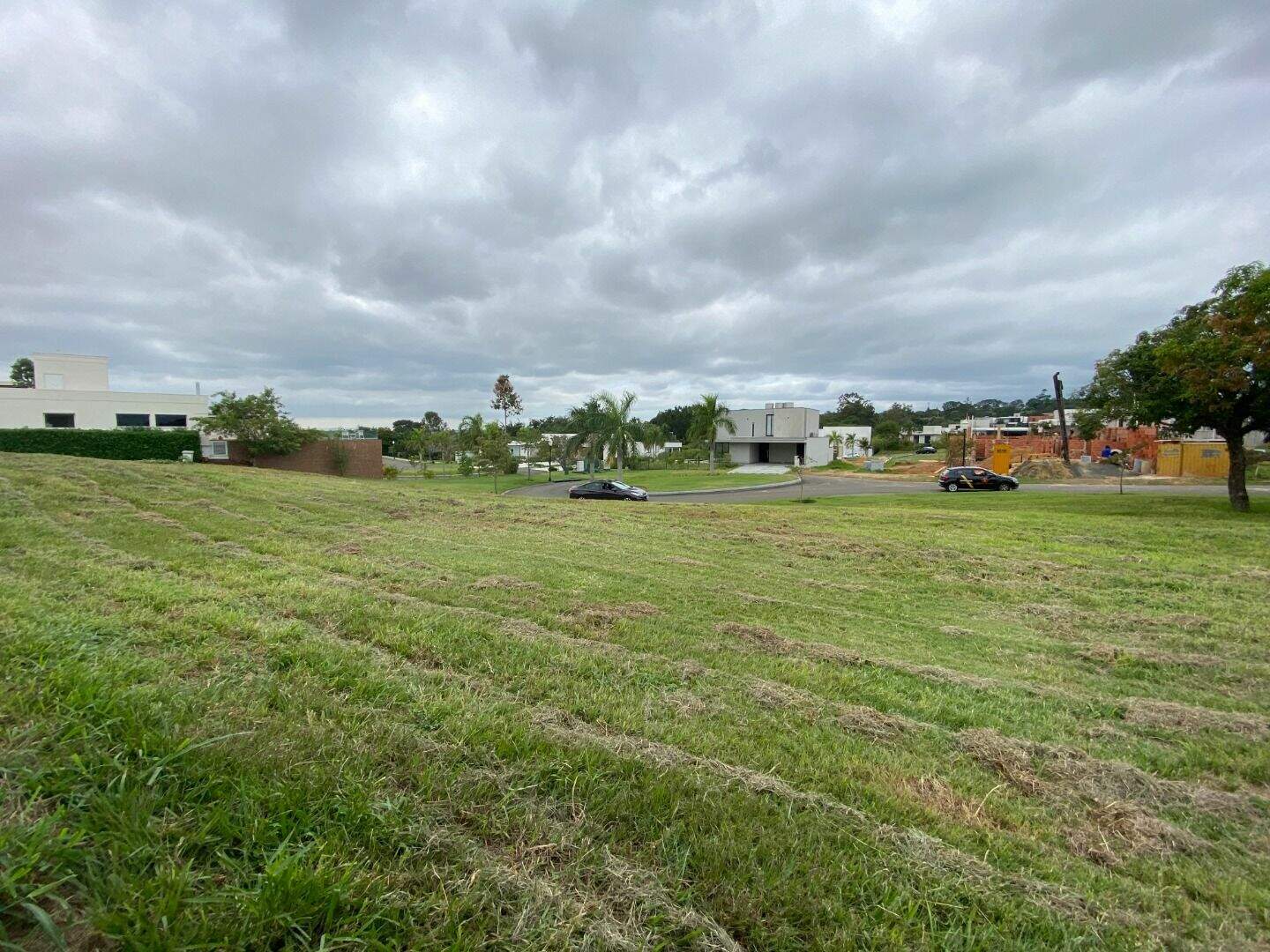 Terreno no Condomínio Villas do Golfe, em Itu disponível para à venda | Grupo Kaion: 