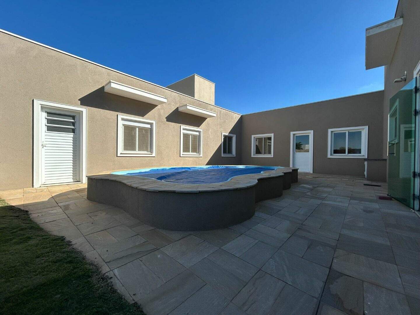 Casa no Condomínio Xapada Parque Ytu, em Itu disponível para para aluguel | Grupo Kaion: 
