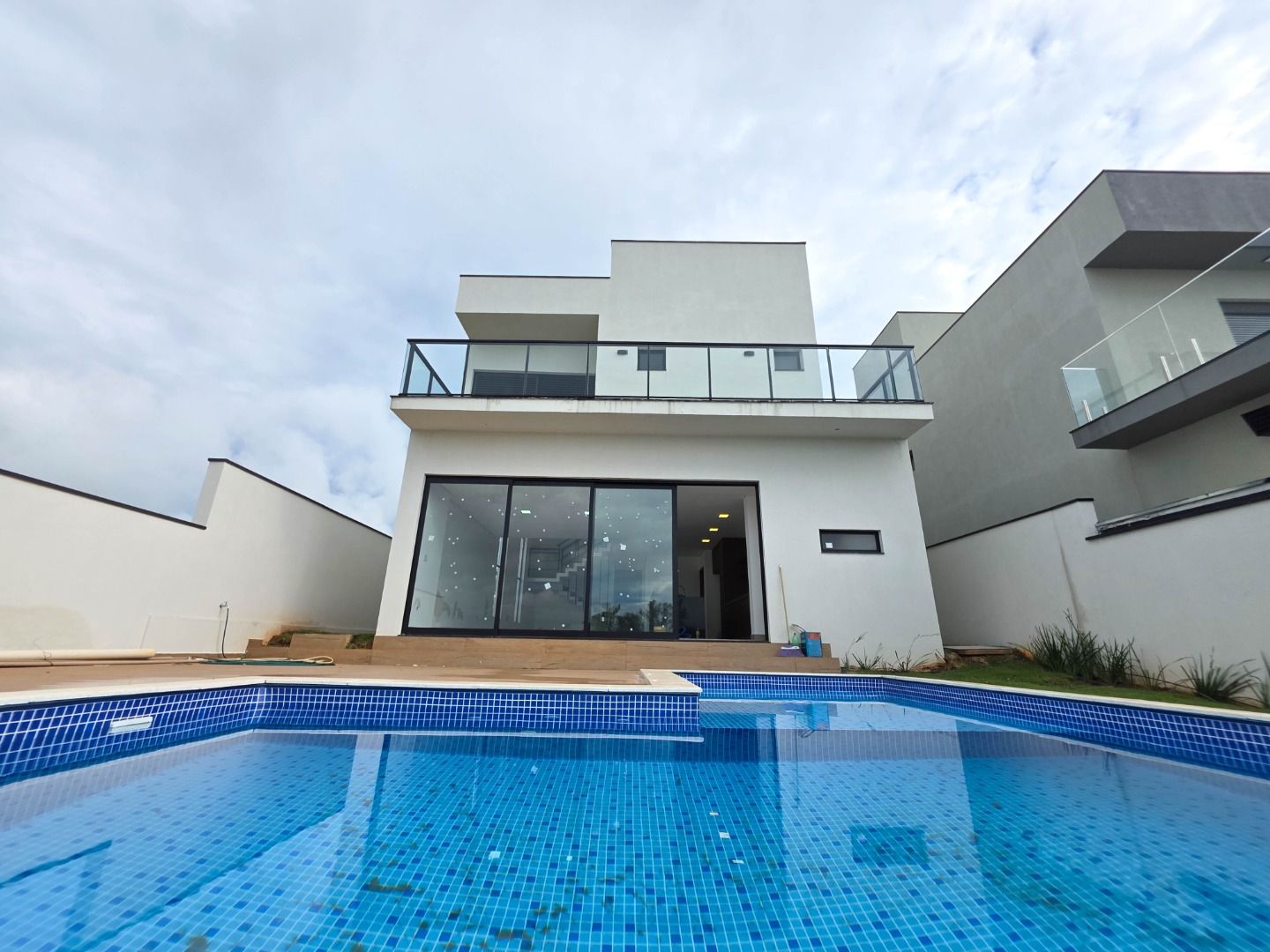 Casa no Condomínio Residencial Una, em Itu disponível para para aluguel | Grupo Kaion: 