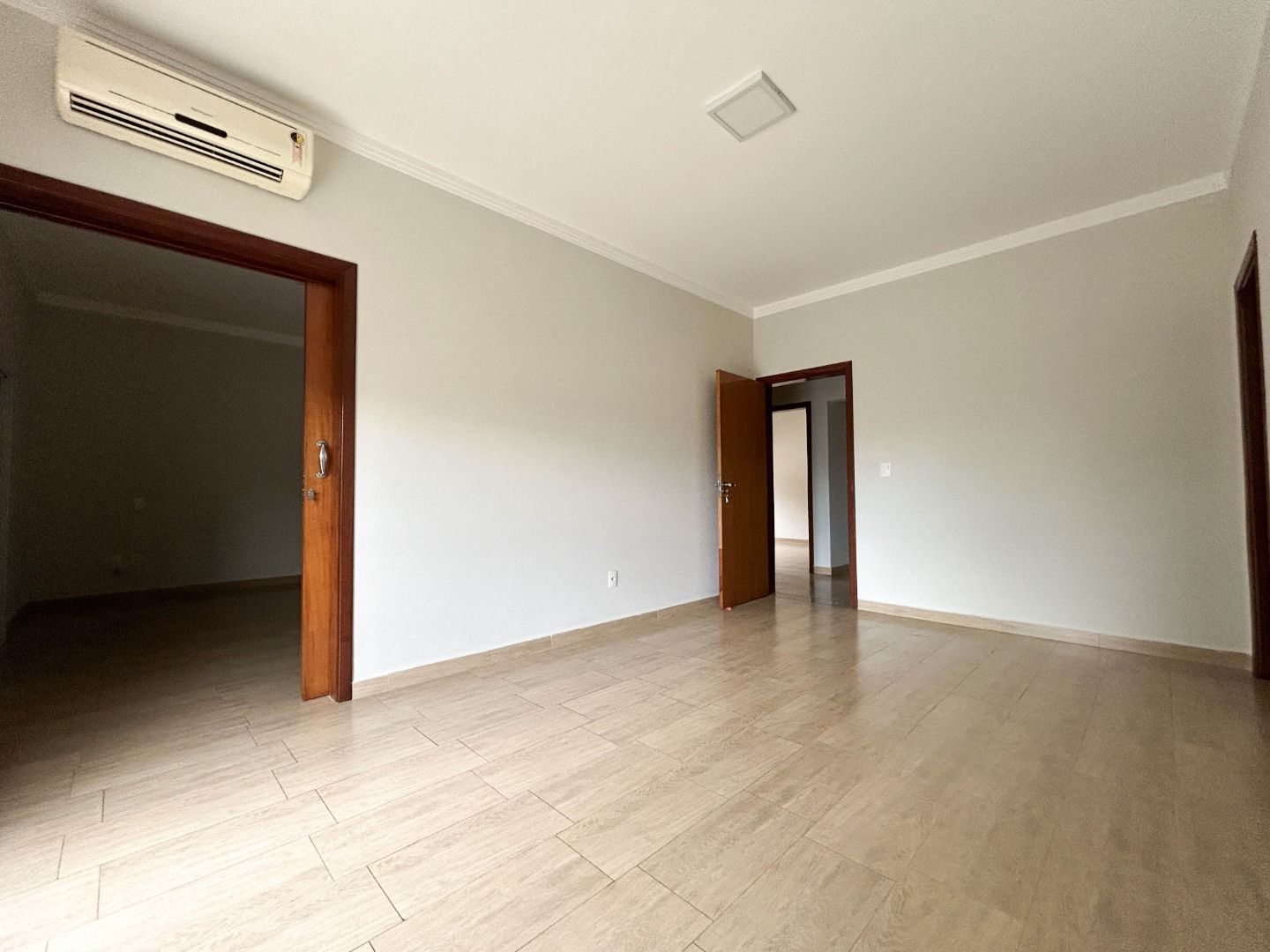 Casa no Condomínio Campos de Santo Antônio, em Itu disponível para para aluguel | Grupo Kaion: 
