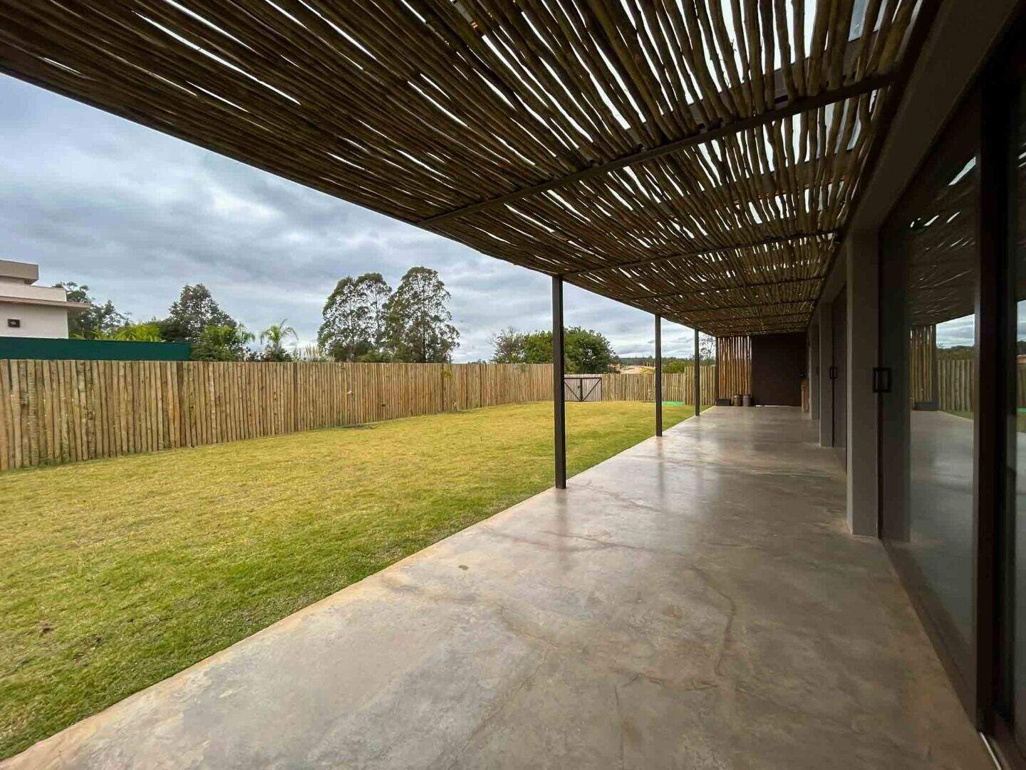 Casa no Residencial Parque Campos de Santo Antônio II, em Itu disponível para para aluguel | Grupo Kaion: 