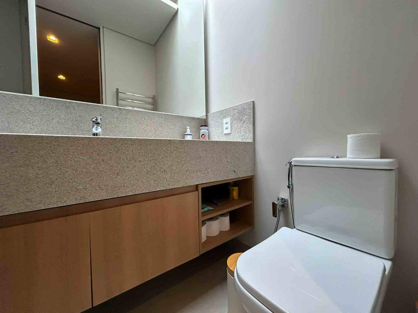 Casa no Residencial Parque Campos de Santo Antônio II, em Itu disponível para para aluguel | Grupo Kaion: 