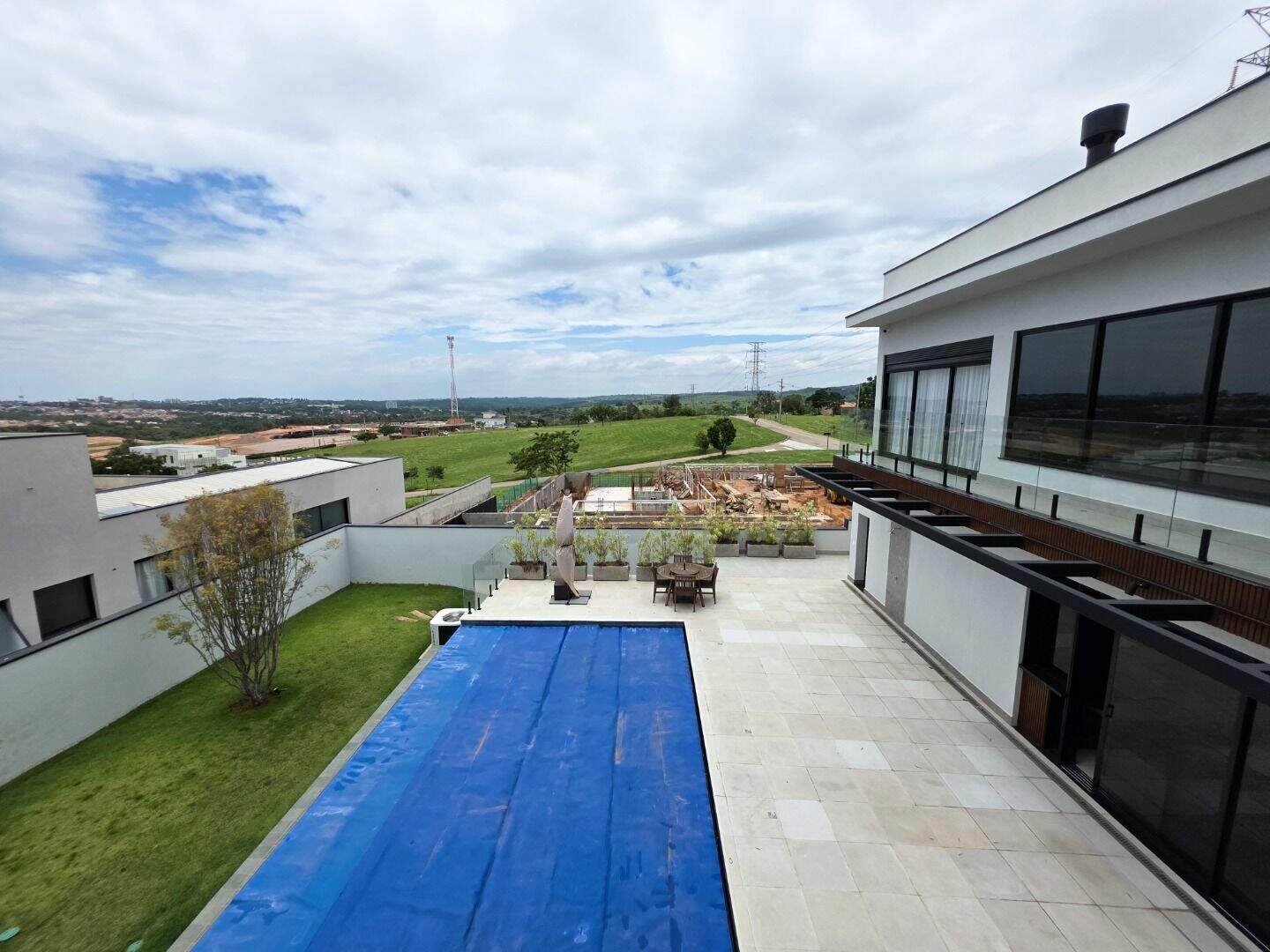 Casa no Residencial Parque Campos de Santo Antônio II, em Itu disponível para para aluguel | Grupo Kaion: 