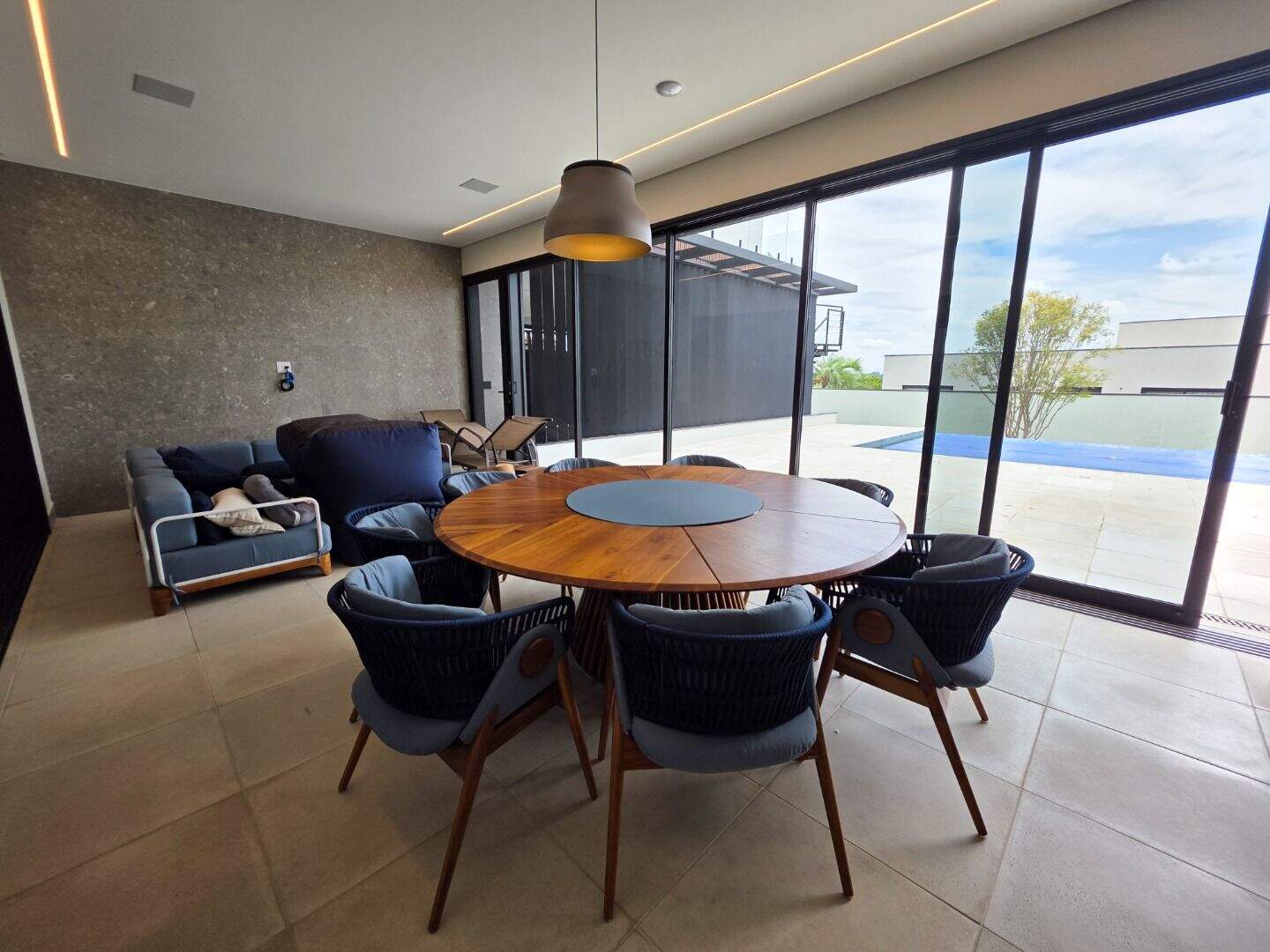 Casa no Residencial Parque Campos de Santo Antônio II, em Itu disponível para para aluguel | Grupo Kaion: 