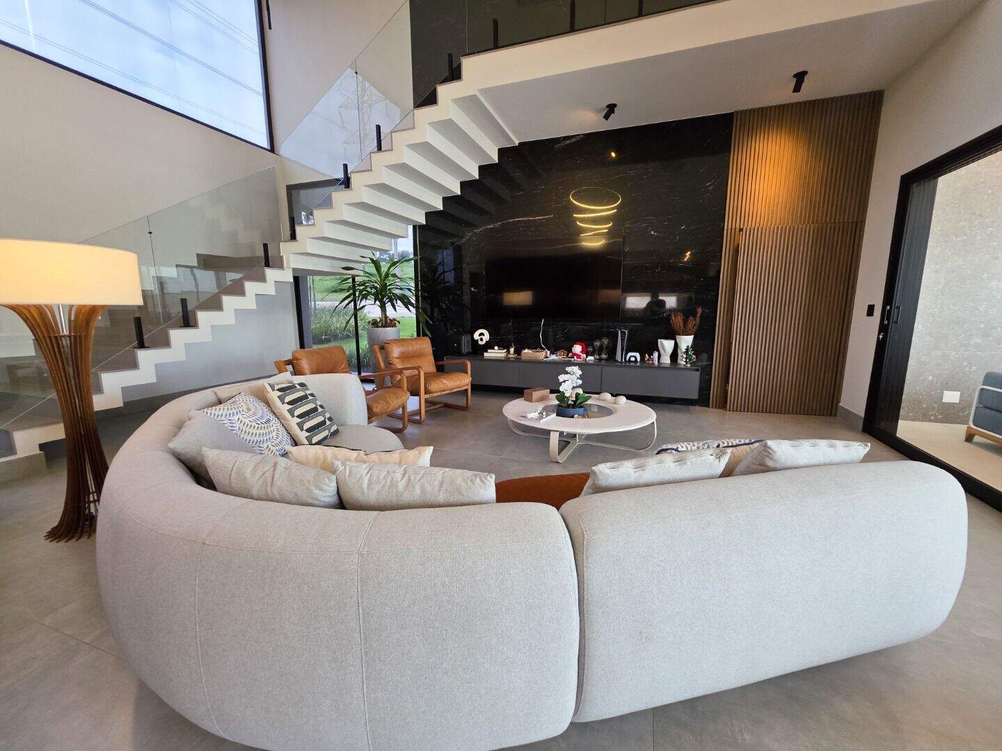 Casa no Residencial Parque Campos de Santo Antônio II, em Itu disponível para para aluguel | Grupo Kaion: 
