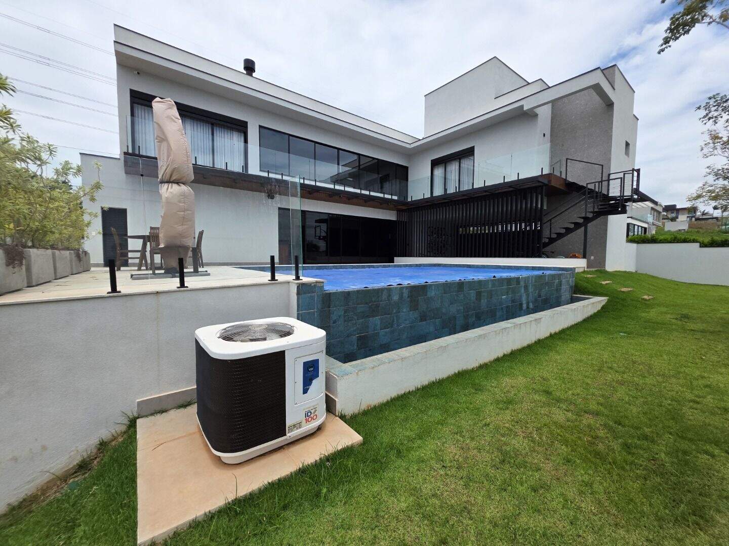 Casa no Residencial Parque Campos de Santo Antônio II, em Itu disponível para para aluguel | Grupo Kaion: 