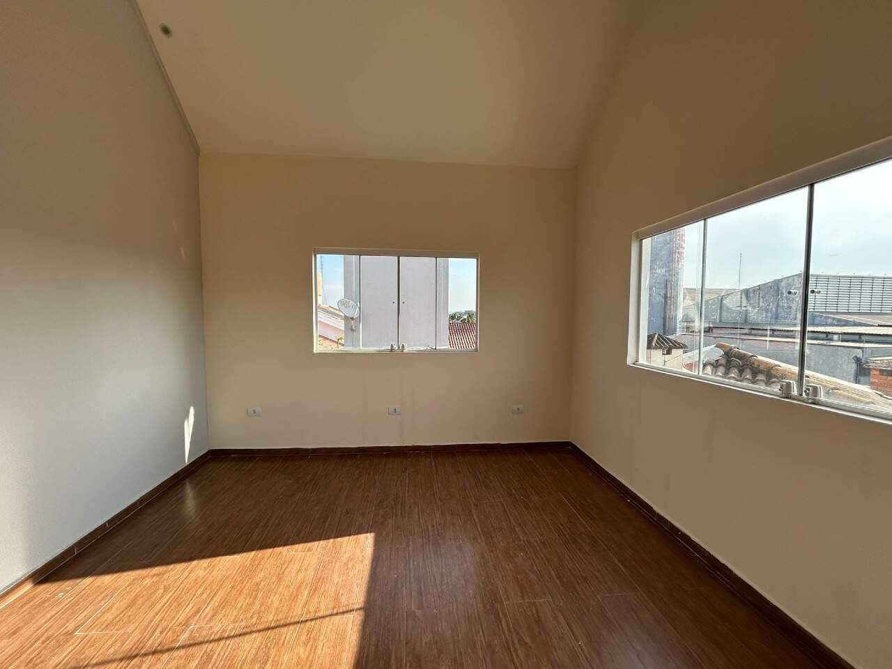 Casa no Condomínio Fechado Hermenegildo Milioni, em Salto disponível para para aluguel | Grupo Kaion: 