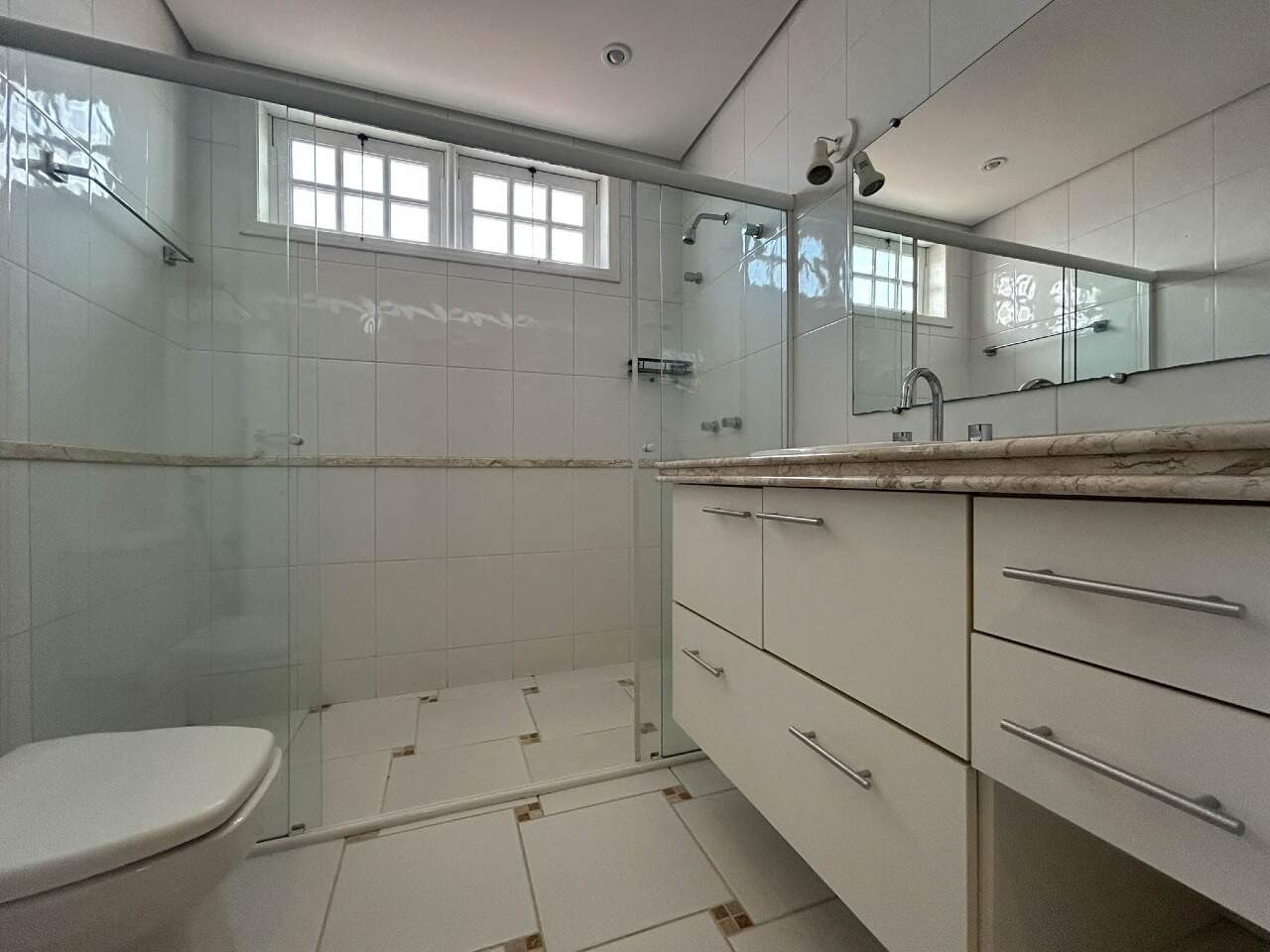 Casa no Condomínio Fechado Hermenegildo Milioni, em Salto disponível para para aluguel | Grupo Kaion: 
