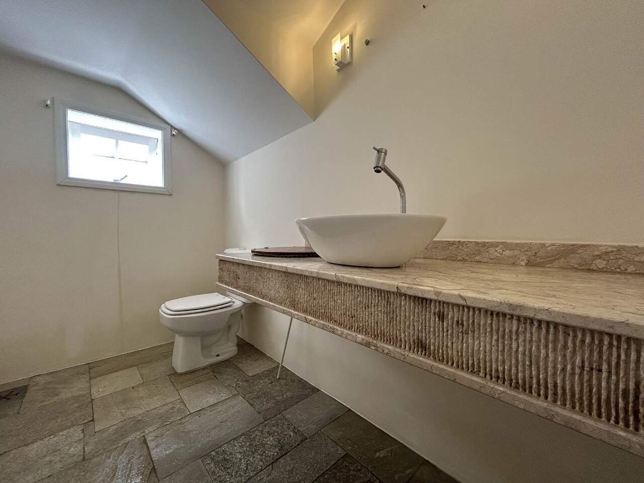 Casa no Condomínio Fechado Hermenegildo Milioni, em Salto disponível para para aluguel | Grupo Kaion: 