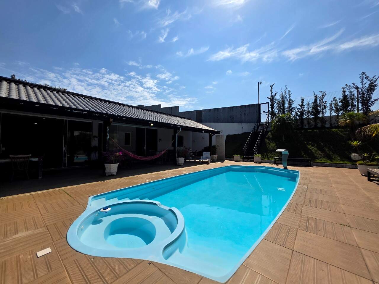 Casa no Varejão, em Itu disponível para à venda | Grupo Kaion: 