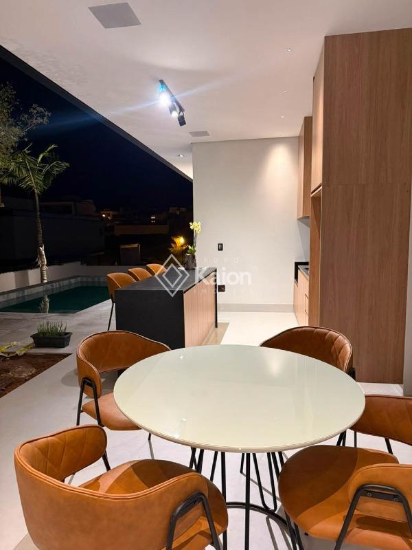 Casa no Condomínio Villas do Golfe, em Itu disponível para à venda | Grupo Kaion: 