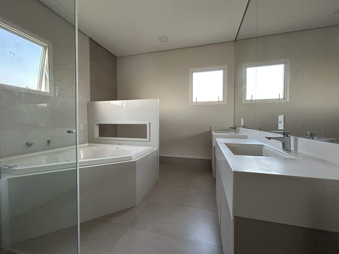 Casa no Condomínio Xapada Parque Ytu, em Itu disponível para para aluguel | Grupo Kaion: 
