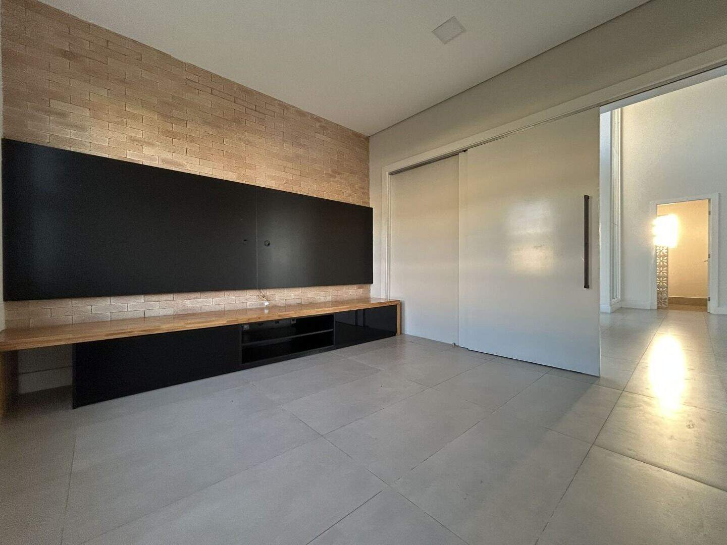 Casa no Condomínio Xapada Parque Ytu, em Itu disponível para para aluguel | Grupo Kaion: 
