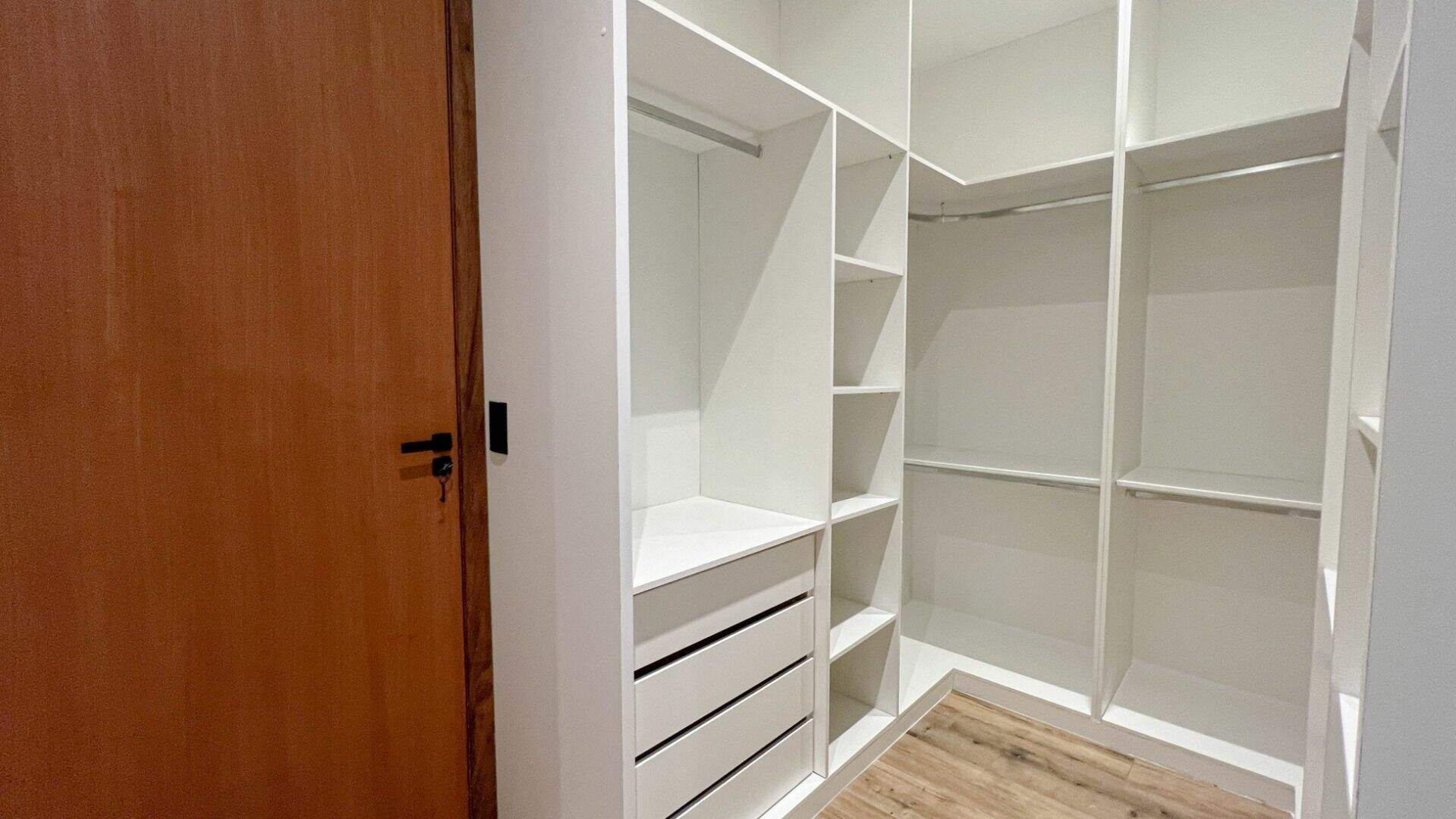 Casa no Condomínio Villas do Golfe, em Itu disponível para à venda | Grupo Kaion: 
