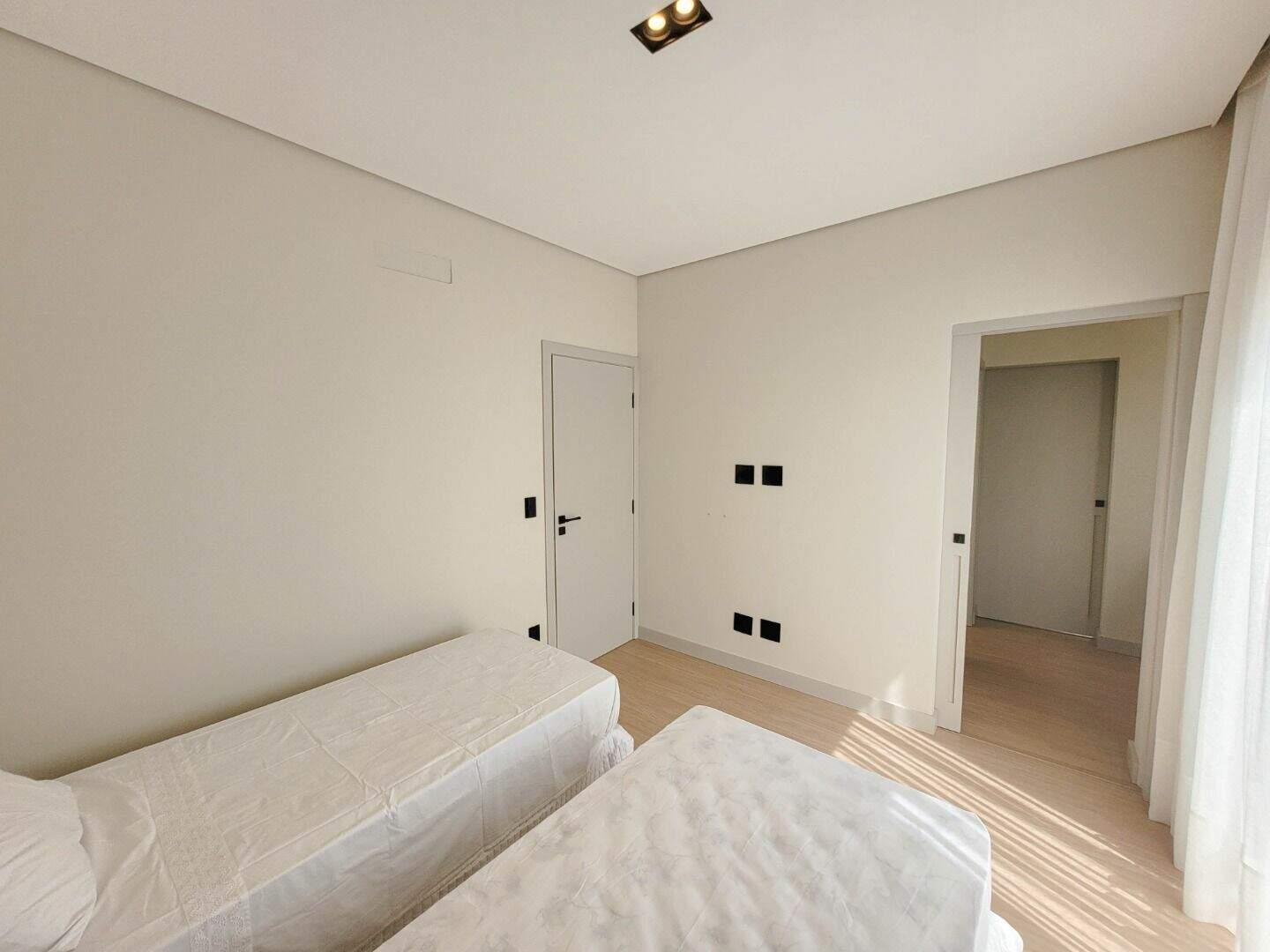 Casa no Condomínio Villas do Golfe, em Itu disponível para à venda | Grupo Kaion: Casa em Itu - Condomínio Villas do Golfe