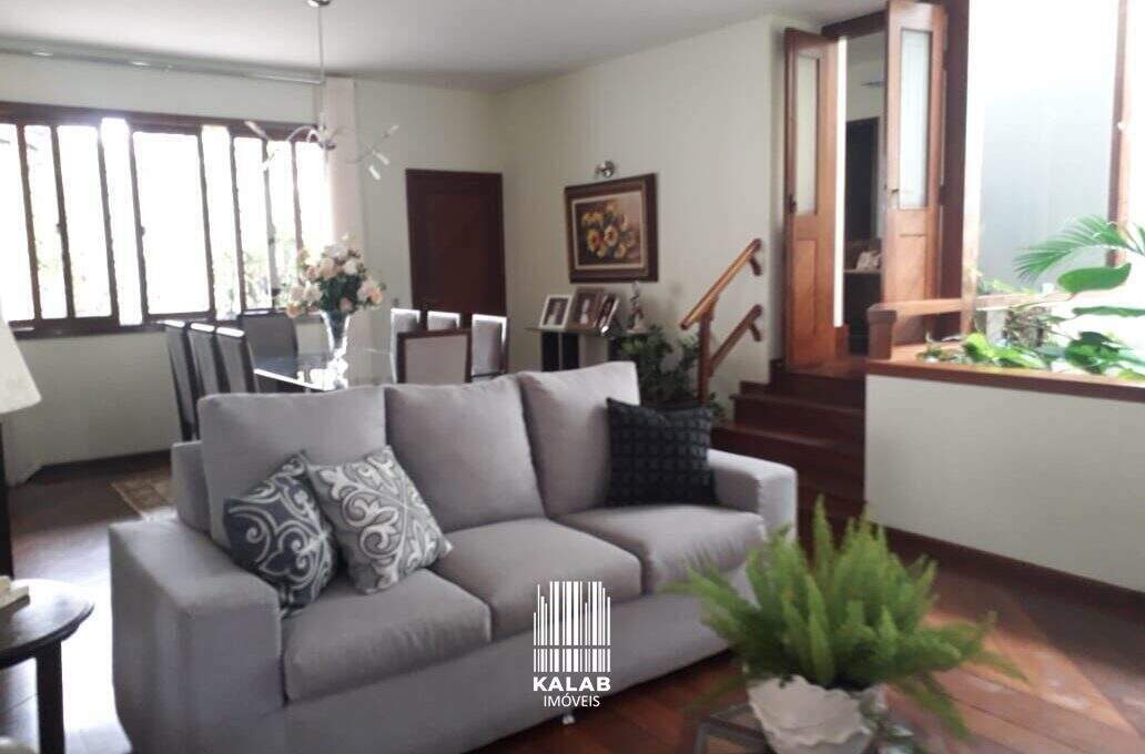 Casa à venda no Belvedere: 
