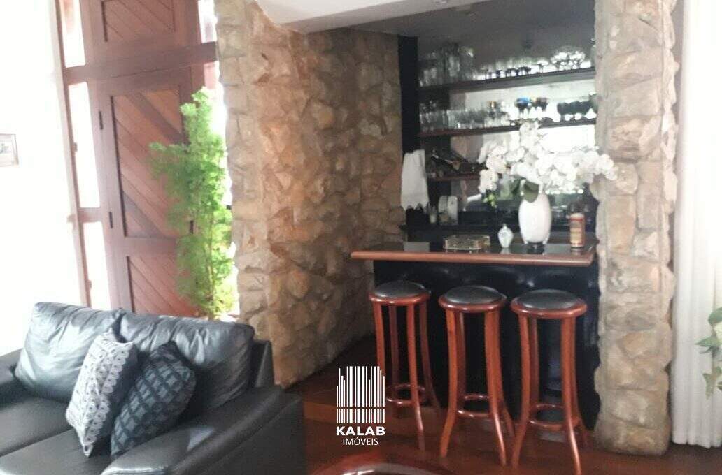 Casa à venda no Belvedere: 