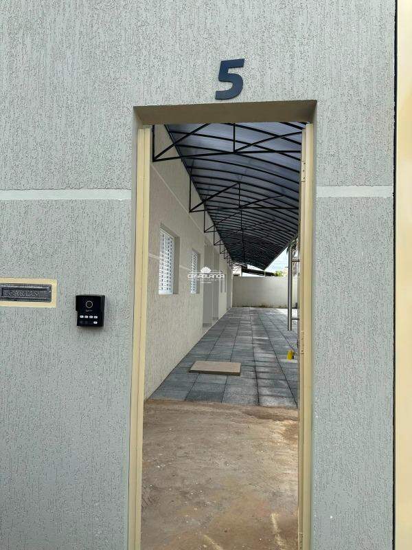 Casa para aluguel no CASTELANDIA IV: 