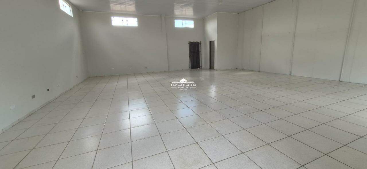 Comercial para aluguel no Primavera III: 