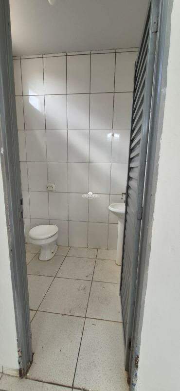 Comercial para aluguel no Primavera III: 