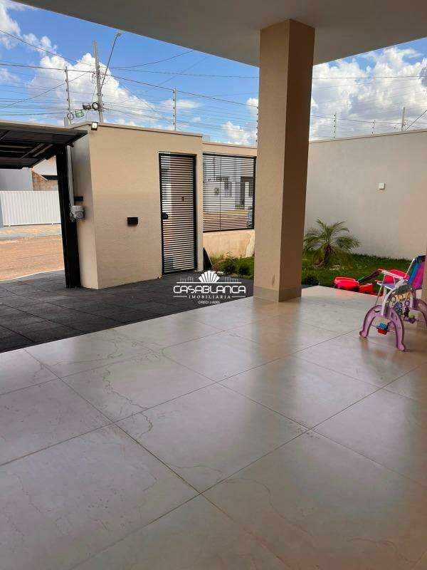 Casa à venda no Poncho Verde III: 