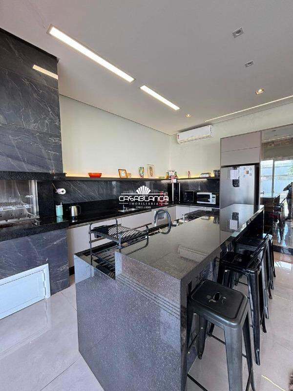 Casa à venda no Jardim Luciana: 