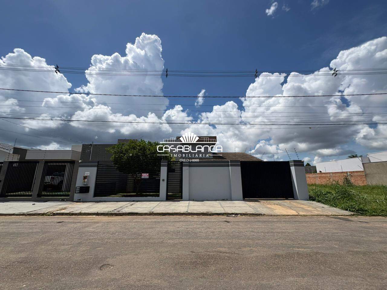 Casa à venda no Jardim Luciana: 