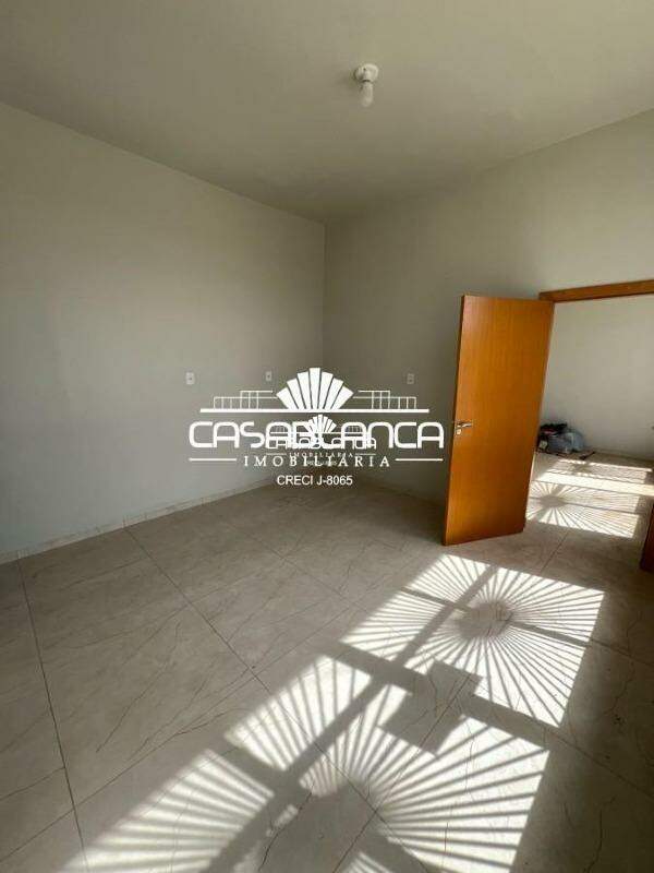 Sala para aluguel no CASTELANDIA II: 