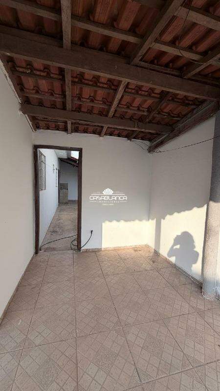 Casa para aluguel no CASTELANDIA: 