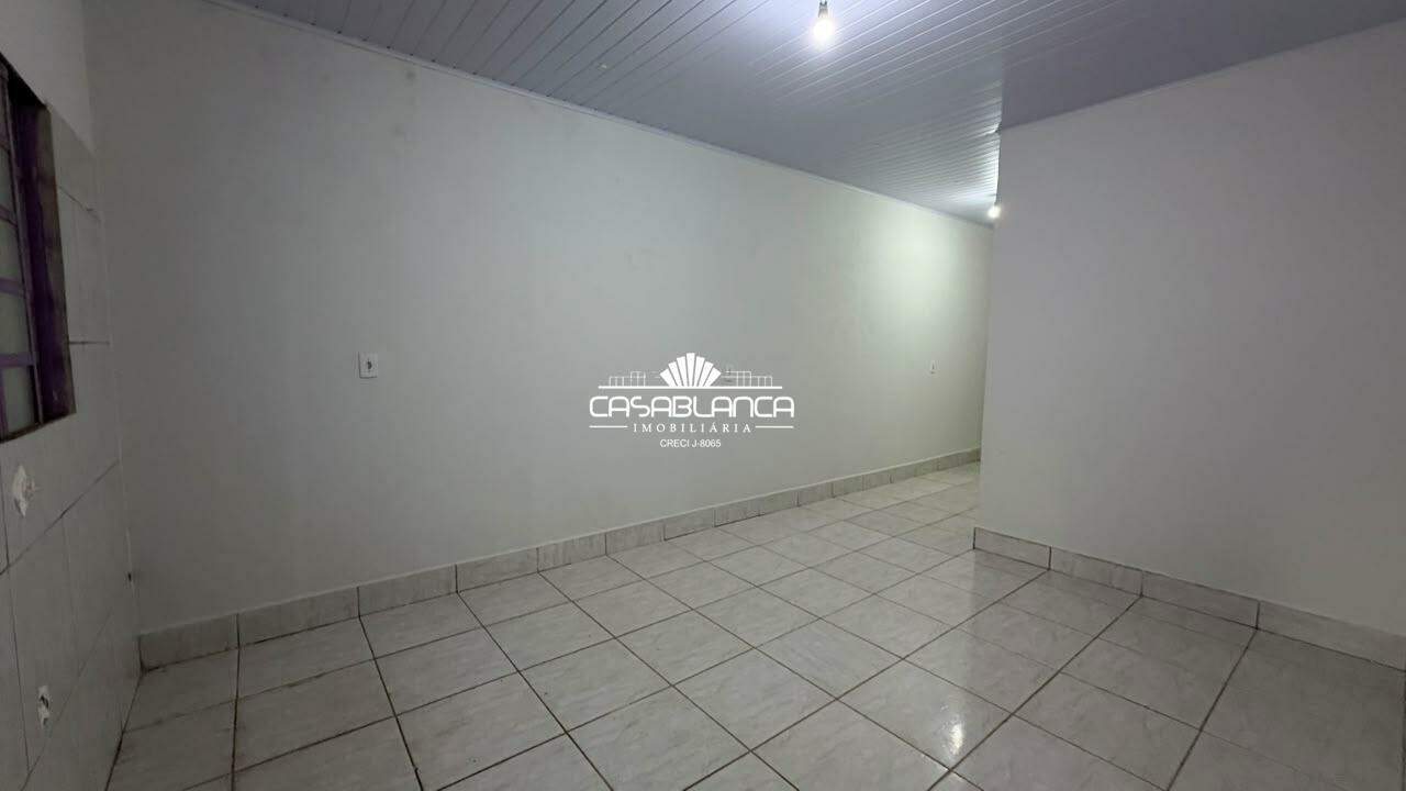 Casa para aluguel no Poncho Verde II: 