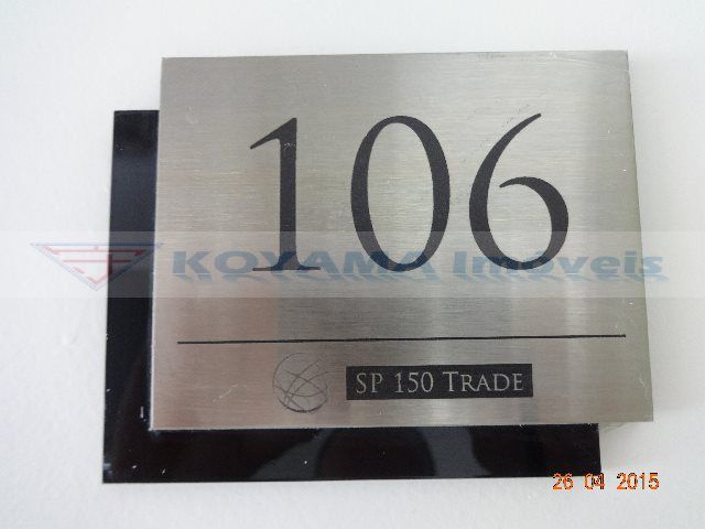 Sala à venda no Centro: 