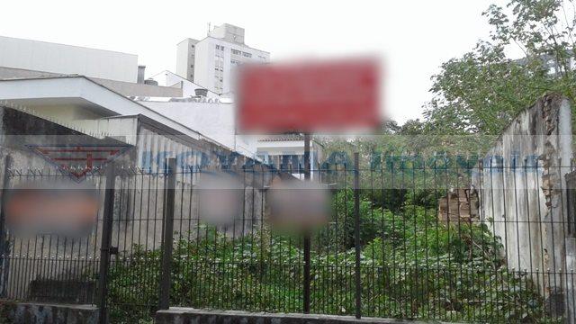 Terreno à venda no Saúde: 