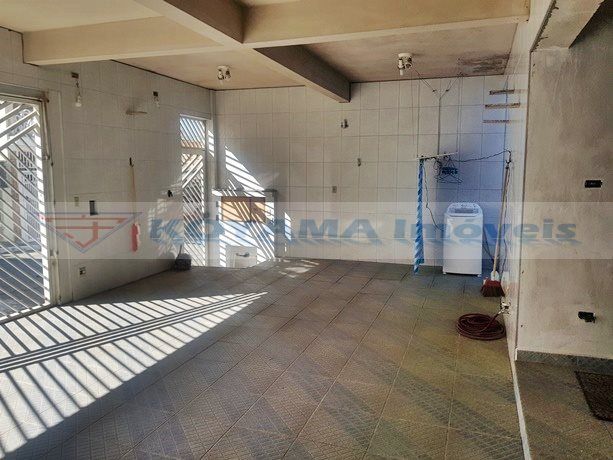 Sobrado à venda no Vila Liviero: 