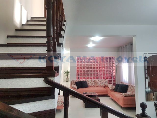 Sobrado à venda no Vila Carrão: 