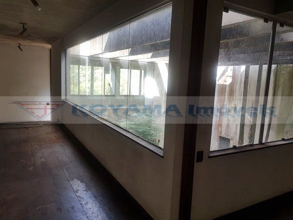 Sobrado à venda no Jardim Leonor: 