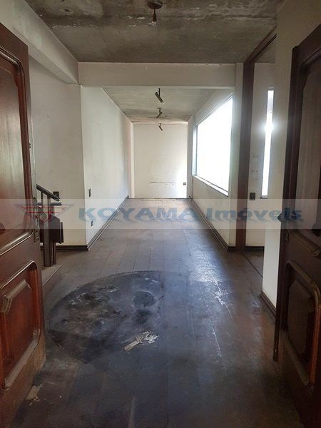 Sobrado à venda no Jardim Leonor: 