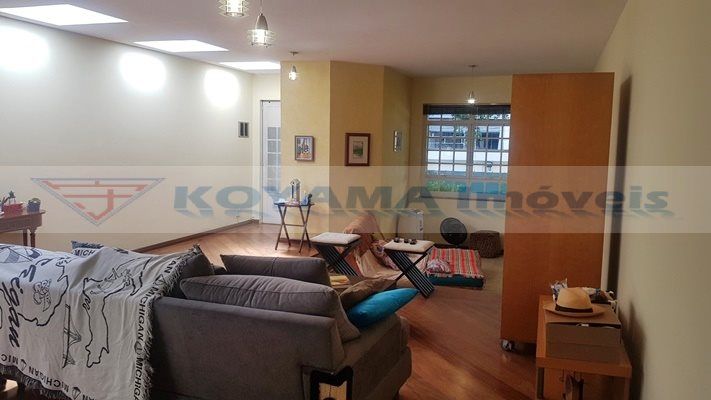 Sobrado à venda no Saúde: 