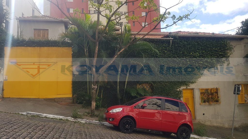 Sobrado à venda no Saúde: 