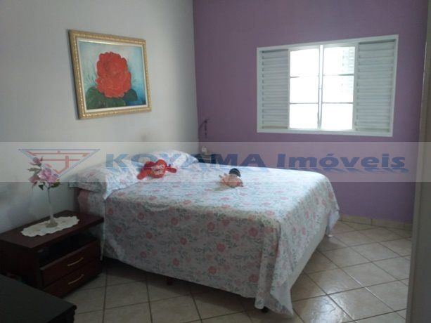 Casa à venda no Paulicéia: 