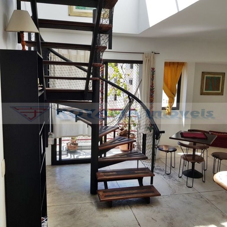 Apartamento Duplex à venda no Moema: 