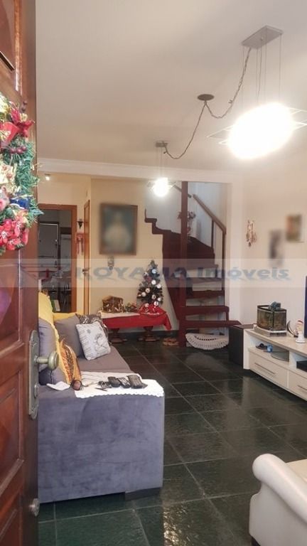 Sobrado à venda no Bosque da Saúde: 