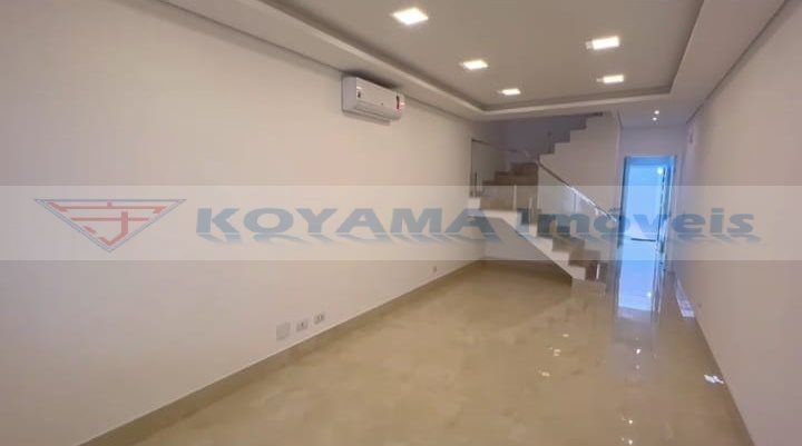 Sobrado à venda no Vila Dom Pedro I: 