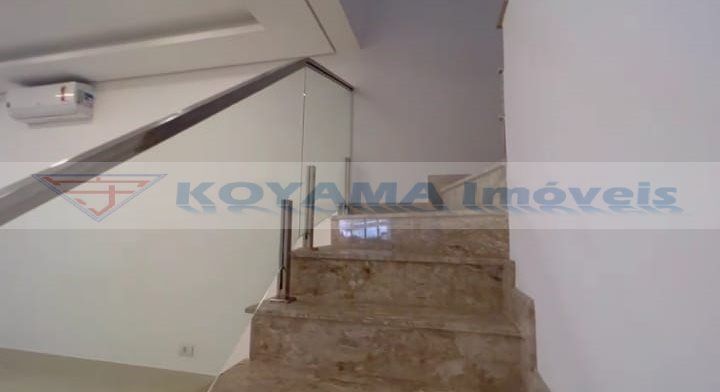 Sobrado à venda no Vila Dom Pedro I: 